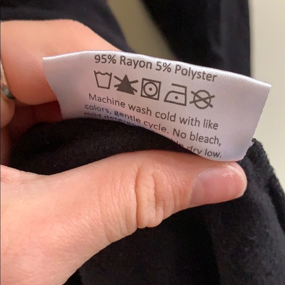 Pure Fiber Delilah black loungewear sweater! - Picture 4 of 7